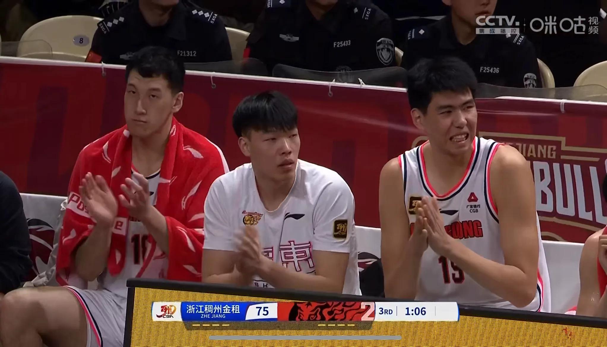 澳客网址-浙江队成为本场最大亮点，CBA季后赛瞬间破防，破门