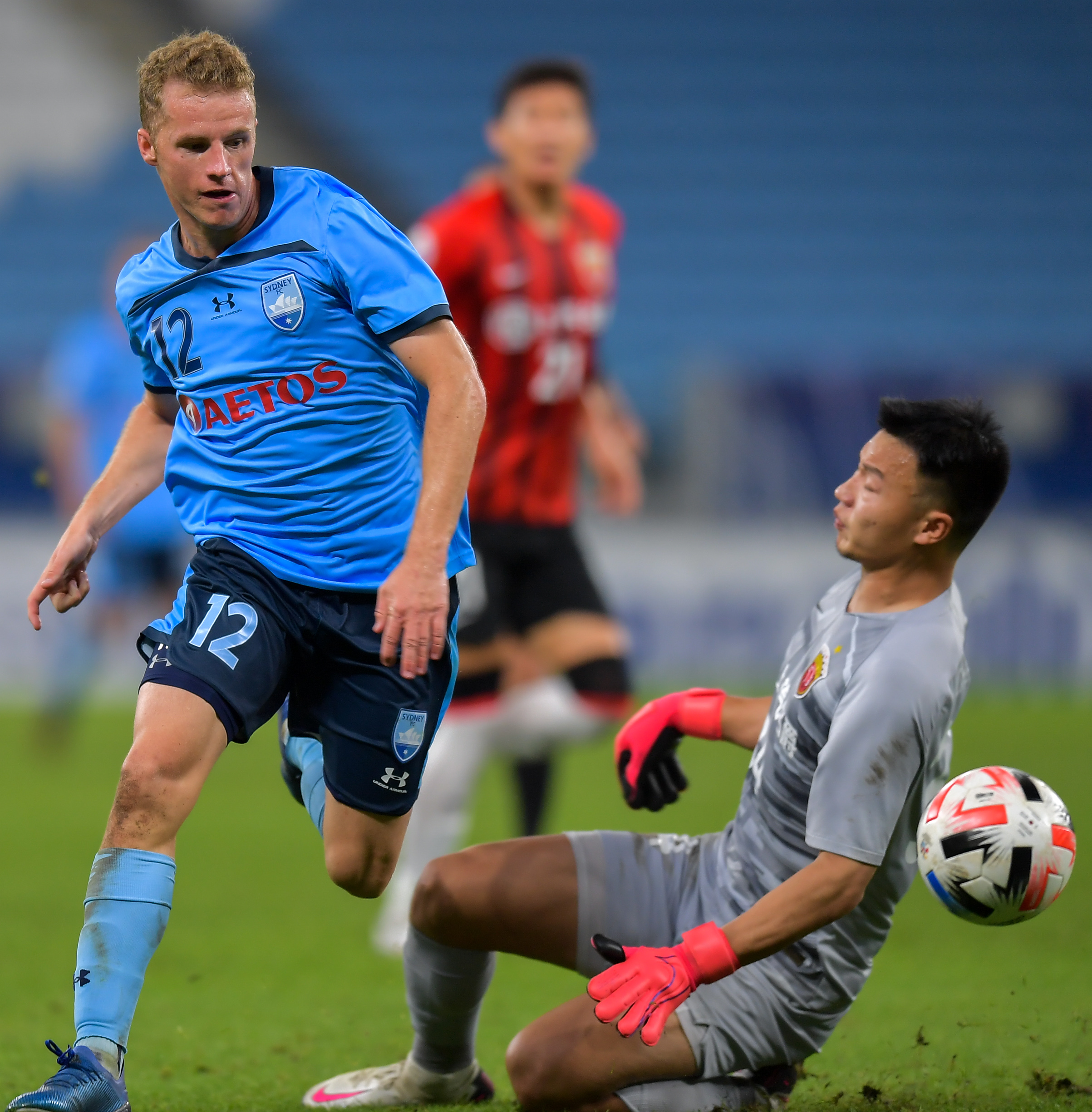 上海上港不敌深圳佳兆业,遭遇失利的简单介绍