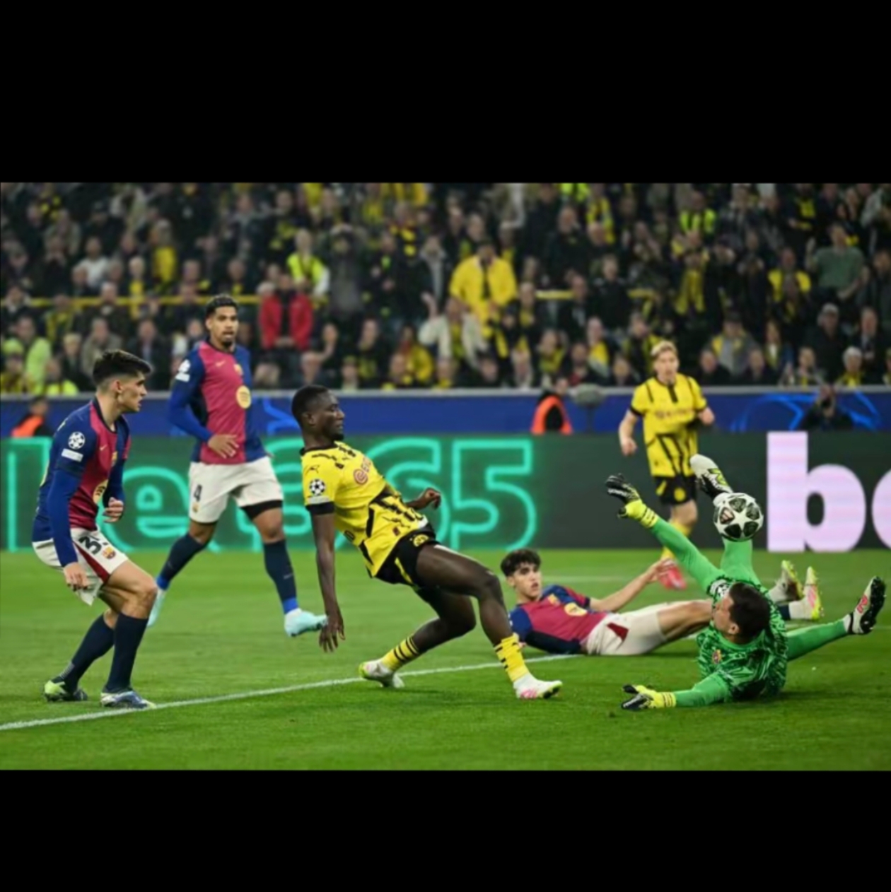 澳客投注-巴塞罗那击败阿贾克斯，豪取分的简单介绍