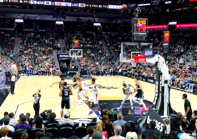 澳客在线登录-森林狼主场力克马刺,结束两连败