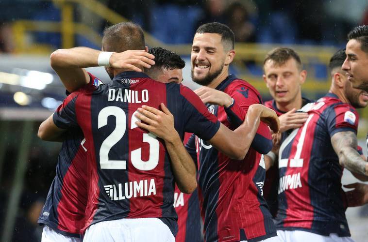 澳客vip注册-AC米兰实力出众,防守稳固冲击榜首的简单介绍