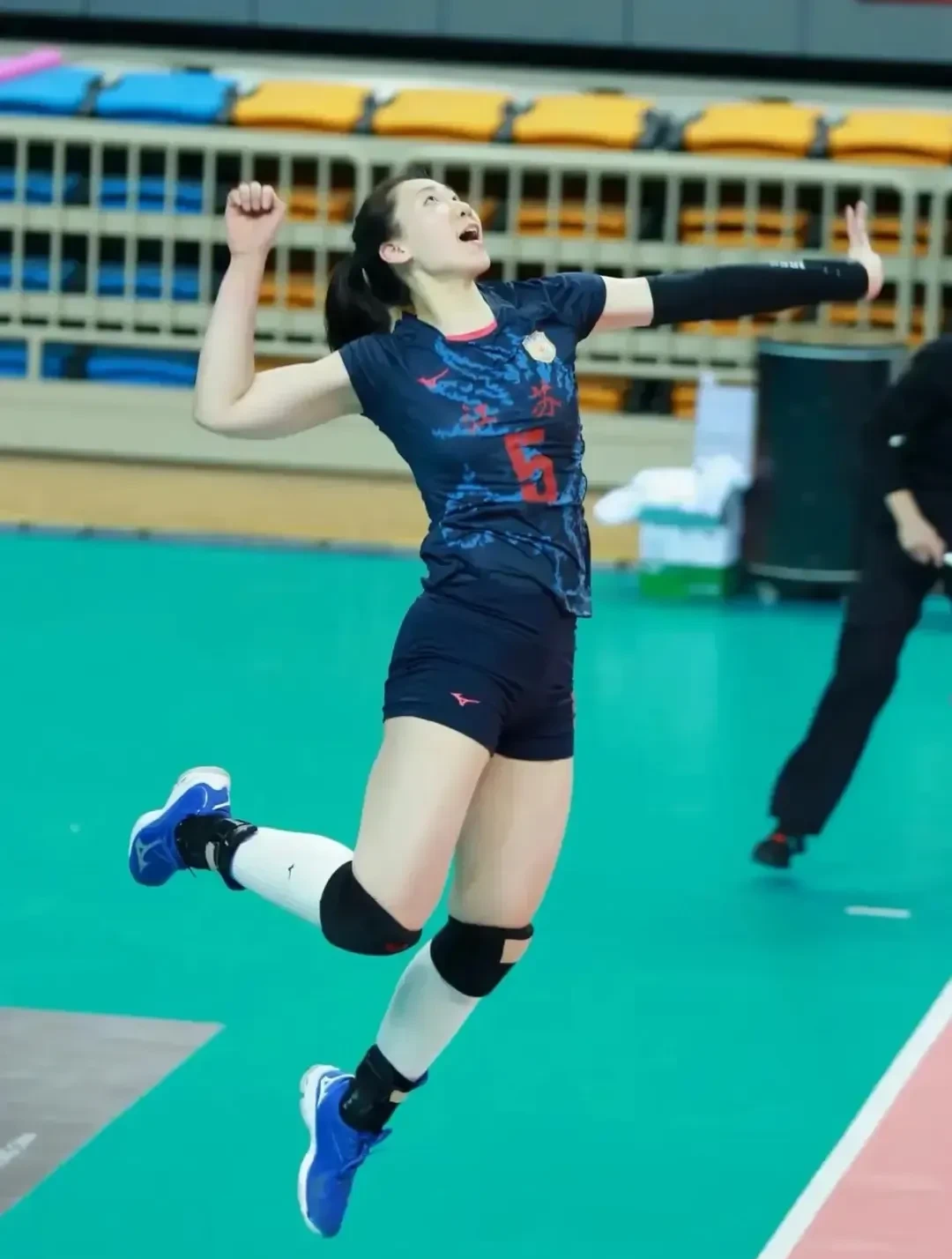 澳客中国官网-排球精英展现出色表现,晋级四强