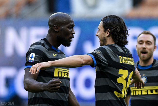 澳客培训-罗马客场战平拉斯帕尔马,难分胜负