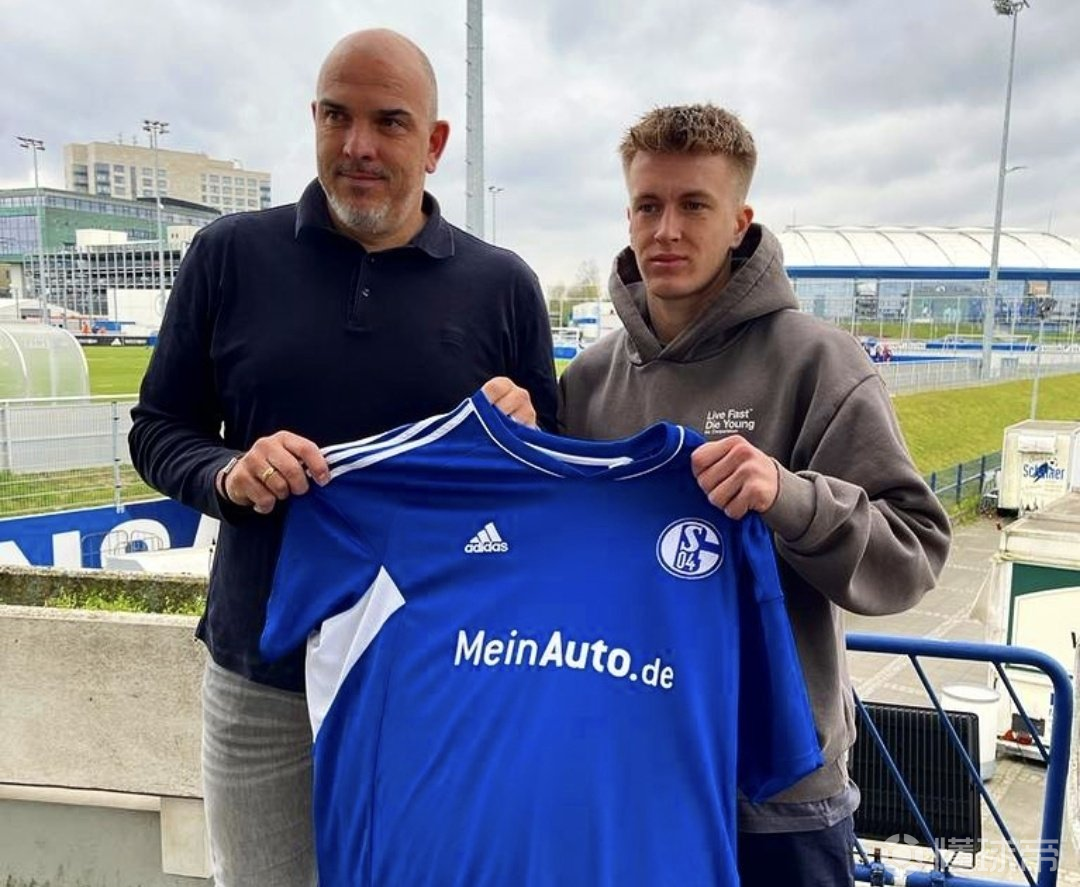 澳客app下载地址-沙尔克年轻球员表现抢眼，成为球队新希望的简单介绍